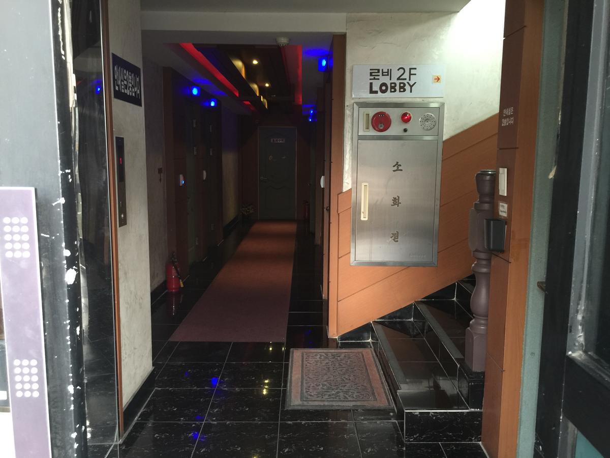 K Motel Daegu Buitenkant foto