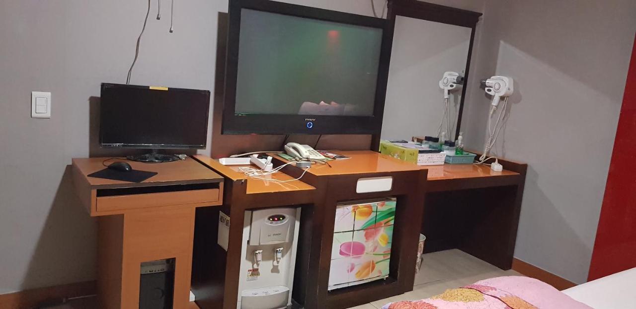 K Motel Daegu Buitenkant foto